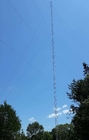 0 - 200m เหล็กชุบสังกะสี Guyed Mast Tower พร้อมวงเล็บ Lightning Rod