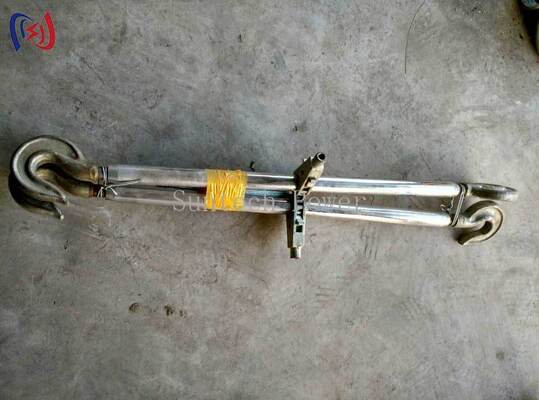 คุณภาพ  Heavy Duty Dual Hook Steel Turnbuckle for Precise Tensioning with 5-100KN Rated Load on Transmission Tower Guy Wires โรงงาน