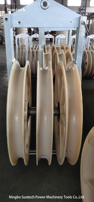 สายส่ง 400KV Stringing 660mm Nylon Sheave Pulley Block