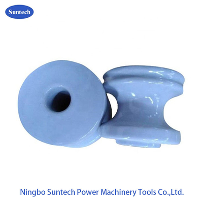53 - 1 Aislado Transmission Line Insulator Porcelain Isolator แรงดันต่ำ