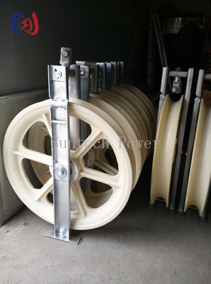 เครื่องมือสายส่งสายฟ้าสาย 822 ซีรีย์ สตริ้งบล็อค มีมิติ sheave ที่กําหนดเองและความจุสูง