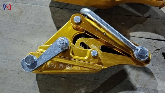 อัลลูมิเนียมสกะสีตัวนํา Gripper มาพร้อม Clamp สําหรับสายส่ง
