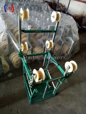 รถตรวจสอบสี่ตัวนําสําหรับสายส่งไฟฟ้าความดันสูงสุด