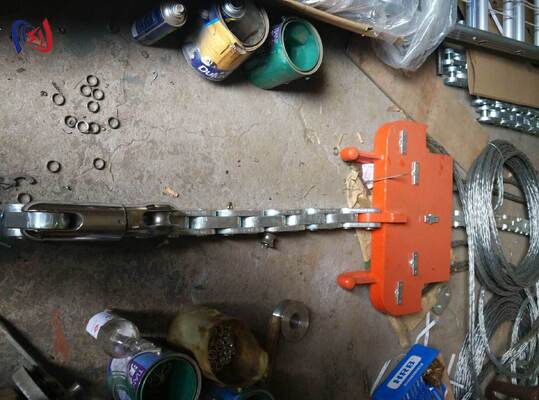 หัวจับยึดสายไฟแบบมืออาชีพสำหรับสายไฟ 4 เส้น รับน้ำหนักได้ 130-320KN สำหรับรูปทรงสี่เหลี่ยมที่แม่นยำและการหน่วงที่เหนือกว่า