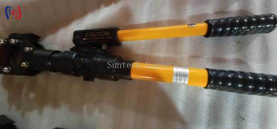 เครื่องตัดสายไฟฟ้าไฮดรอลิก 80KNมืออาชีพสําหรับการตัดสะอาดบนสายไฟฟ้าความดันสูงและสายทองแดง