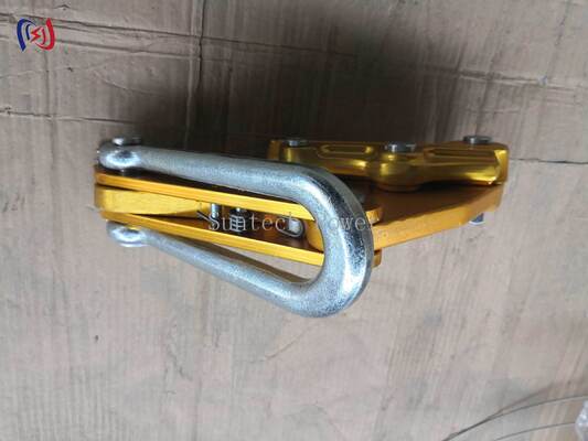 อลูมิเนียมอัลลอยด์มาพร้อมกับแคลมป์ 16-18 มม. พร้อมโหลดพิกัด 7-80KN สำหรับการร้อยสายส่ง