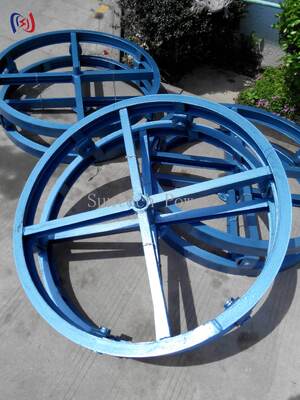 สแตนด์คลื่นเคเบิลแนวตั้ง 10-70KN 500-1500mm คอนดิวเตอร์ดัมม์สแตนด์ที่พักประหยัด