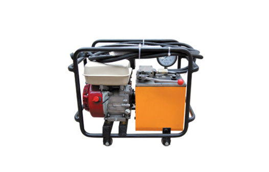 เครื่องมือย้ำไฮดรอลิก พร้อมปั๊มไฮดรอลิกแรงดันสูงสำหรับจ่ายไฟให้กับเครื่องตัด อัด และเจาะ