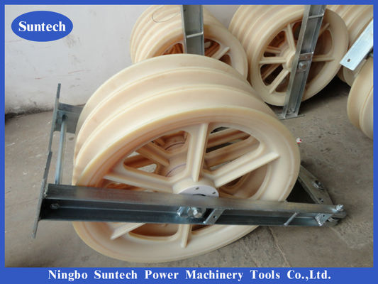 Transmission Three Sheaves อุปกรณ์ร้อยสายขนาดเส้นผ่านศูนย์กลาง 660 ตัวนำบล็อกสายตัวนำ