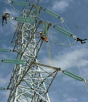4 ขา 330kv เหล็กชุบสังกะสีแองเจิลเหล็ก Lattice Transmission Tower
