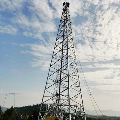 เหล็กชุบสังกะสีแบบจุ่มร้อน Q355 Q255 Lattice Transmission Tower