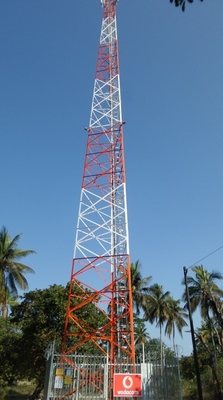 เสาเหล็กโทรคมนาคม 33KV เชิงมุมสามขาพร้อมเสาอากาศและวงเล็บ Mw